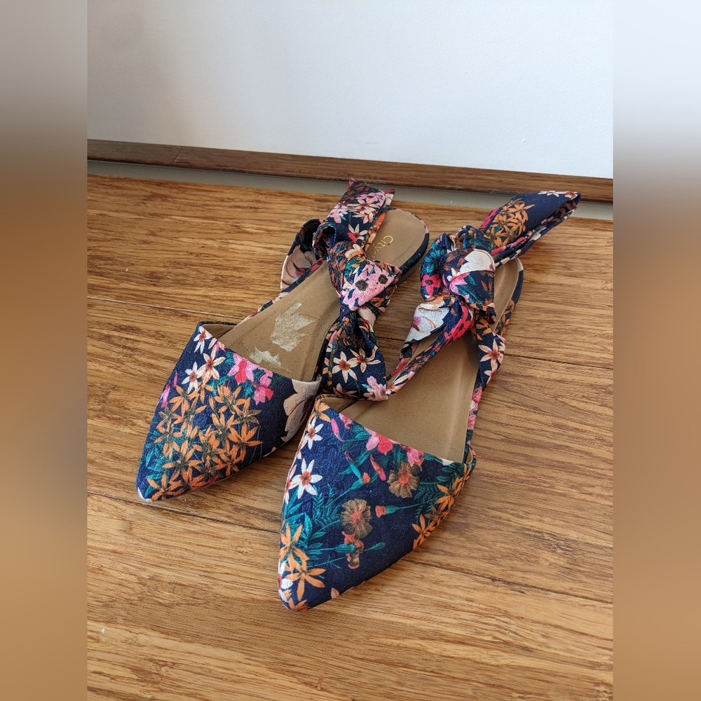 Cityclassified Ankle Tie Mules Flats Floral Sz 7.5